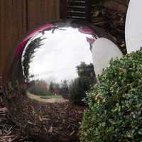 Fontaine à boule lumineuse moderne en acier inoxydable, style Art déco industriel, grande sphère miroir pour jardin extérieur