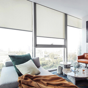 Oem & odm Tuya Wifi شاشة شمسية آلية نافذة بجهاز تحكم عن بعد ستائر أوتوماتيكية - Product Image 5