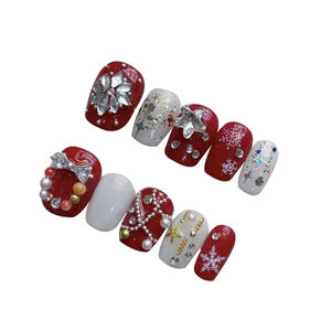 Faux ongles courts à presser, effet flocon de neige, diamant coloré brillant, pour Noël, finition armure, amovibles - Product Image 1