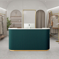Bureau de réception moderne, écologique et durable en HDF pour salon de beauté, bar à domicile, hôtel, hôpital, centre commercial