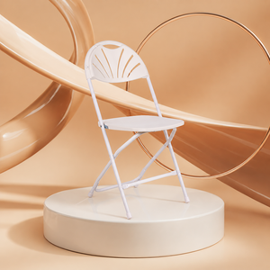 Silla Plegable Moderna de Plástico HDPE Blanco Resistente y Ligero con Respaldo Ventilado, Apilable para Uso en Granjas y Jardines - Product Image 1