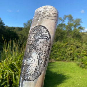 Jarra Vikinga Austenítica Hecha a Mano, Pulida, Estilo Animal, Cuerno Natural para Beber, Artesanía Ecológica Galore Horn458796 Hogar - Product Image 1