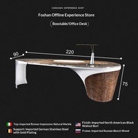 Bureau de direction ovale de luxe léger en métal haut de gamme avec surface en marbre naturel, mobile, style postmoderne, pour villa, bureau d'étude ou d'ordinateur