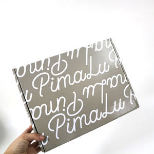 Caja de envío de papel corrugado impresa personalizada al por mayor con logotipo para entrega y embalaje por correo - Product Image 6