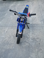 Moto automatique 49cc homologuée pour la route - Vente flash