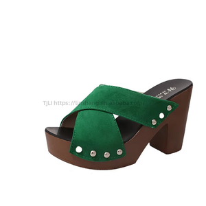 Sandales décontractées à talon compensé et bout ouvert style romain pour femme, couleur verte, collection été - Product Image 4
