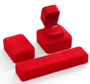 Hot Sale Red Velvet Ring Box Round Corner Square Jewelry Packaging Customized Color Long Chain Case