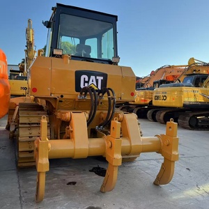 Bulldozer Caterpillar D6G de 16 Toneladas, Motor de 110 kW de Potencia, Capacidad de Empuje de 3.27 m, Japón - Product Image 4