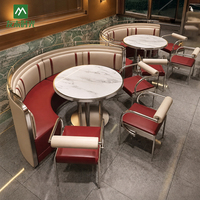 Ensemble de mobilier de restaurant rapide en acier inoxydable industriel personnalisé, avec table et chaises en pierre frittée carrée et revêtement en cuir
