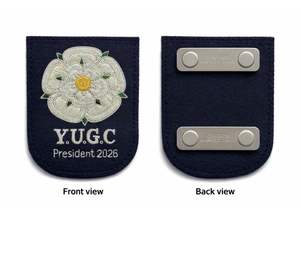Badge magnétique personnalisé en fil de métal brodé à la main, motif Président 2026, Rose de York blanche - Product Image 2