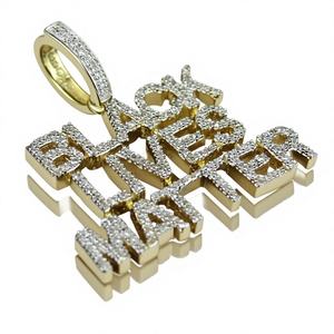 จี้เพชรโมอิสซาไนต์สั่งทำพิเศษ ตัวอักษรชื่อแบบหรูหรา ประดับเพชร เงินแท้ 925 ชุบทอง 18K สไตล์แร็ปเปอร์ อักษรย่อสำหรับผู้ชาย - Product Image 1