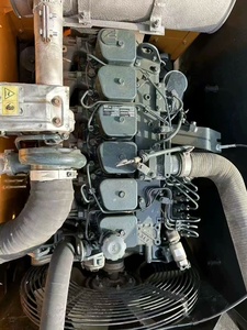 Excavatrice sur chenilles hydraulique Hyundai 220-9S, 22 tonnes, capacité de la benne de 1 m³, équipement de construction d'occasion - Product Image 5