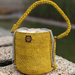 Sac à main tissé artisanal, vegan, avec doublure en raphia, sans cruauté, sac d'été, fermeture magnétique, esthétique bohème moderne - Product Image 1