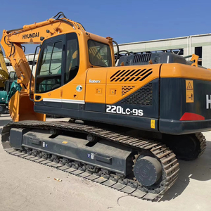 Excavatrice Hyundai R220-9 d'occasion, 85% neuve - Product Image 1