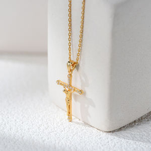 925 plata esterlina 14K chapado en oro Medieval Legends colección Cruz circón religioso cristiano hombres crucifijo colgante collar - Product Image 2