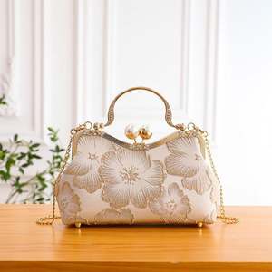 Borse da Sera di Lusso con Ricami di Perle e Fiori 2025, Pochette Scintillante in Stile Cinese per Matrimoni - Product Image 3