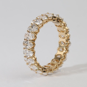 Anillo de Boda Moderno con Diamante Cultivado en Laboratorio de Corte Ovalado, Oro Blanco Sólido, Anillo Apilable Minimalista, Joyería Elegante para Aniversario - Product Image 3