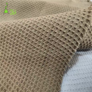 En stock <span class=keywords><strong>Tissu</strong></span> gaufré 100% coton 240g, texture carrée embossée, pour T-shirt <span class=keywords><strong>à</strong></span> manches courtes et textile de maison - Product Image 4
