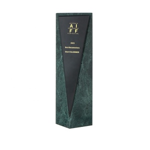 Trofeos de Piedra Verde de Alta Calidad ADL con Cristal Negro, Trofeo de Cristal Barato al por Mayor para Tiendas Minoristas - Product Image 1