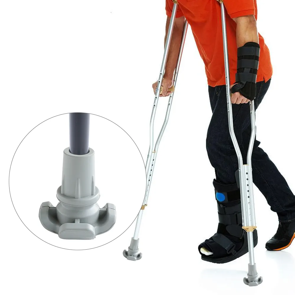 Produsen menyediakan penutup kaki karet Universal pelindung kruk peralatan perawatan kesehatan orang tua Aksesori anti selip
