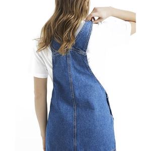 Nuevo Vestido Vaquero Azul Clásico con Logotipo Personalizado, Bolsillo Delantero, Tirantes Ajustables, Mini Vestido Vaquero - Product Image 3