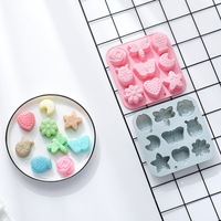 Moule en silicone à 9 cavités pour chocolat, avec formes variées d'insectes, d'animaux et de fleurs, pour la pâtisserie, les bonbons gélifiés, la résine et les glaçons