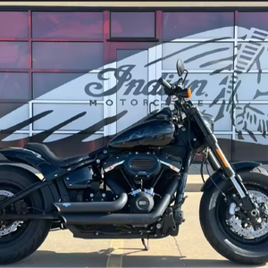 ¡PREPÁRATE PARA CONDUCIR! Motocicleta Cruiser Harley-Davidson <span class=keywords><strong>Fat</strong></span> <span class=keywords><strong>Bob</strong></span> <span class=keywords><strong>107</strong></span> 2025 en Venta - Product Image 1