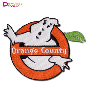 Patchs thermocollants en feutre OEM en gros avec broderie personnalisée et <span class=keywords><strong>strass</strong></span> pour vêtements scolaires - Product Image 6