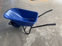 WB6414 brouette de Construction de plateau en plastique vente en gros fabriquée en chine