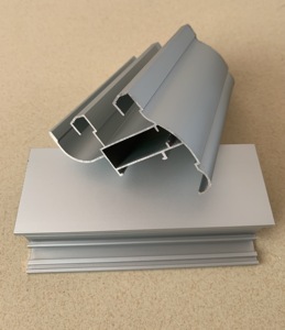 A prata anodizou o perfil 6000 séries do alumínio com serviço do corte para janelas e portas de África Oriental - Product Image 3