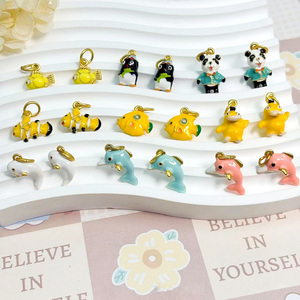 Alta calidad 3D esmalte Panda pez delfín pingüino encanto colgantes para DIY joyería hacer accesorios mujeres niñas - Product Image 1