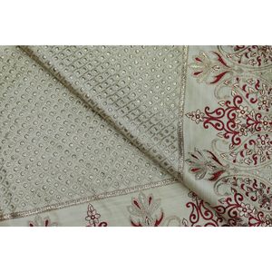 Tissu en soie brute brodé Triloki à motif floral, poids moyen, pour vêtements et saris, vendu au mètre - Product Image 4