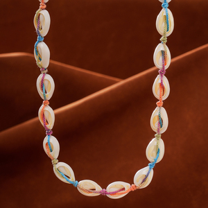 Collar <span class=keywords><strong>de</strong></span> Conchas <span class=keywords><strong>de</strong></span> Cauri con Cordón <span class=keywords><strong>de</strong></span> Algodón Colorido, Gargantilla Bohemia Hippie con Hilo Arcoíris, Joyería Hecha a Mano con Macramé, Regalo Tropical <span class=keywords><strong>de</strong></span> Playa - Product Image 3