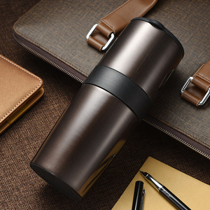 Moulin à café manuel créatif en acier inoxydable, tasse isolée, portable, multifonctionnel, 8,5x8,5x21 cm, blanc nacré, noir mat - Product Image 3