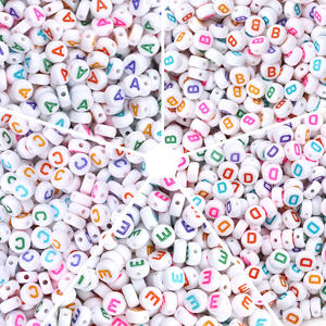 Cuentas de Letras del Alfabeto de Acrílico Plástico Redondas y Planas Mixtas de 4*7mm, 100 Piezas/Bolsa, para la Fabricación de Joyas - Product Image 3