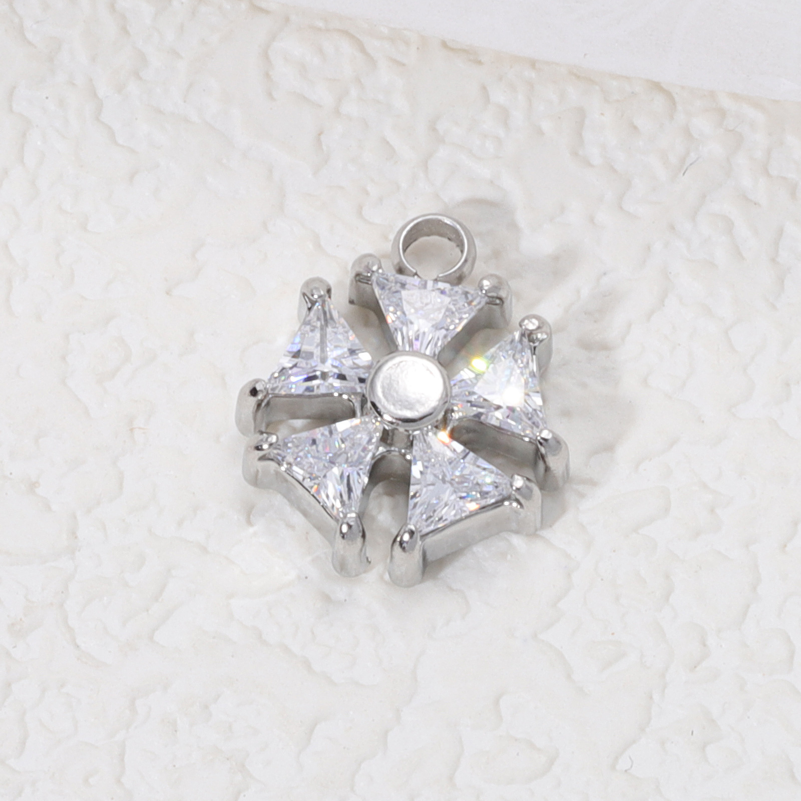 Zirconium blanc acier