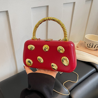 Nouvelle collection 2026 : Pochette de soirée rigide pour femme, couleur bonbon, tendance, décontractée, avec poignée supérieure, petit sac à main pour mariage et fête, avec chaîne