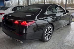 Bastante usado 2025 MercedesS Klasa <span class=keywords><strong>E</strong></span> <span class=keywords><strong>220</strong></span> D 4-Matic Avantgarde 2.0L <span class=keywords><strong>SEDAN</strong></span> listo para su uso, sin accidentes listo para enviar a todo el mundo - Product Image 5