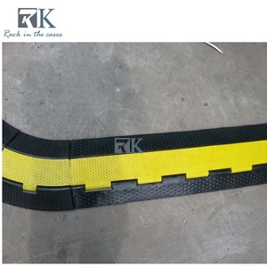 ยางพีวีซีสำหรับป้องกันสายทางลาดสำหรับป้องกันการกระแทกความเร็วสูง - Product Image 6
