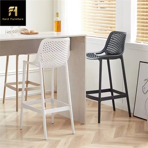 Tabourets de comptoir de cuisine à dossier haut beige design italien Offre Spéciale en gros Chaises de café en plastique pour restaurant bar salon - Product Image 3