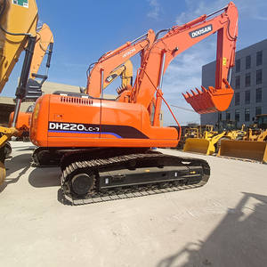 Excavateur Doosan DH 220LC-7 d'occasion État exceptionnel 22 tonnes sur chenilles Production coréenne Expédition rapide avec moteur à noyau - Product Image 3