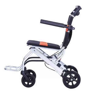<span class=keywords><strong>Fauteuil</strong></span> <span class=keywords><strong>roulant</strong></span> de voyage léger <span class=keywords><strong>Fauteuil</strong></span> <span class=keywords><strong>roulant</strong></span> pliable manuel en aluminium portable <span class=keywords><strong>pour</strong></span> <span class=keywords><strong>personnes</strong></span> âgées et handicapées - Product Image 1
