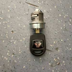 大型トラックTX T5G 811-46433-6014点火ロックシリンダーアセンブリ (T5G) に適しています - Product Image 4