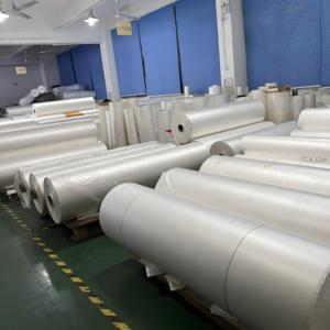 10mic 12mic 15mic <span class=keywords><strong>Film</strong></span> BOPP <span class=keywords><strong>Film</strong></span> plastico morbido per imballaggio e laminazione e regalo - Product Image 6