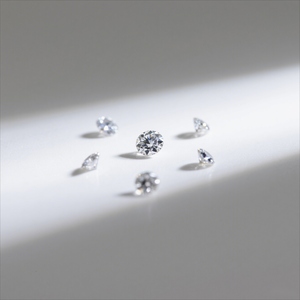 Diamante de Laboratorio de 1 Quilate, Color D/E/F, Claridad VS1, Diamante Cultivado en Laboratorio CVD HPHT - Product Image 1