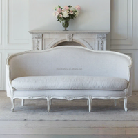 Ensemble de canapés Chesterfield Seraphine en lin gris et bois Gesso avec finition nacré pour salon, meubles de maison