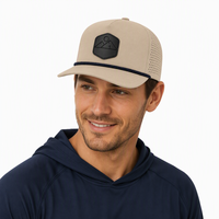 Casquette à cinq panneaux avec visière incurvée, logo personnalisé, en cordon bleu marine perforé découpé au laser, avec patch hexagonal en corde, idéale pour les randonnées en canyons