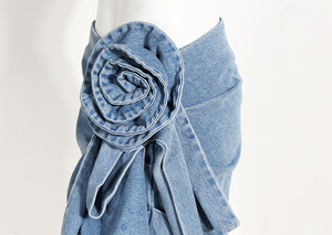 Gonne di jeans blu a vita alta per donna gonne di jeans da donna in Denim a balze di fiori 3D in Denim da donna - Product Image 3