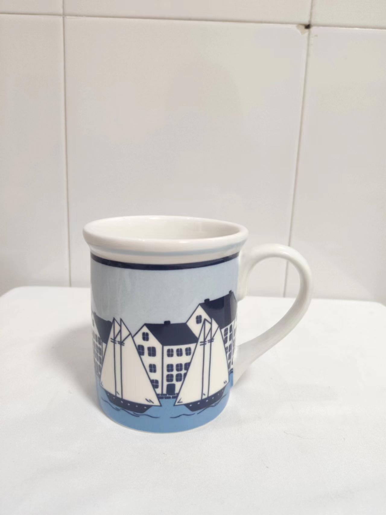 Seaside Town-Water Cup (Slight Flaw)
