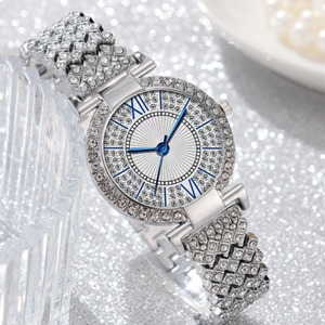 レディースファッションクォーツ腕時計 防水30M スターダイヤモンドシリーズ 越境直販 メーカー卸売 - Product Image 4